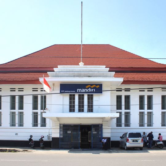 Gedung Bank Mandiri