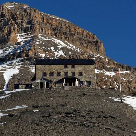 Blüemlisalphütte