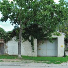 Ortsbefestigung mit westl. Scheunenwand