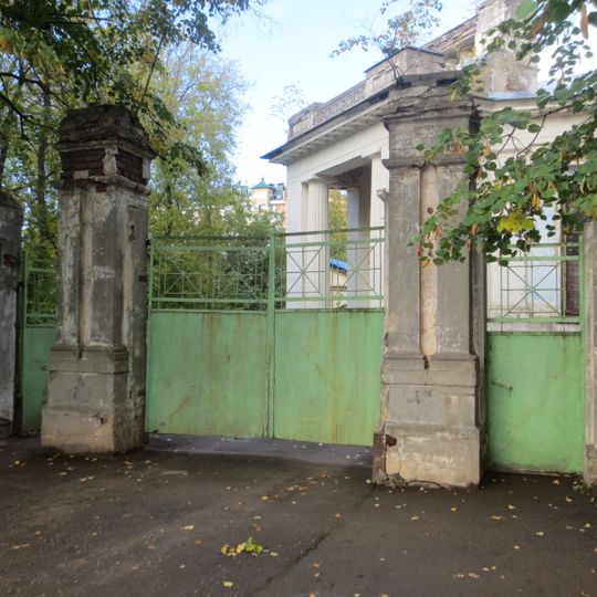 Пилоны ворот