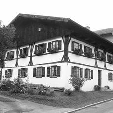 Wohnteil des ehemaligen Bauernhofes, sog. beim Marxer Schäffler bzw. Marxer Wendel