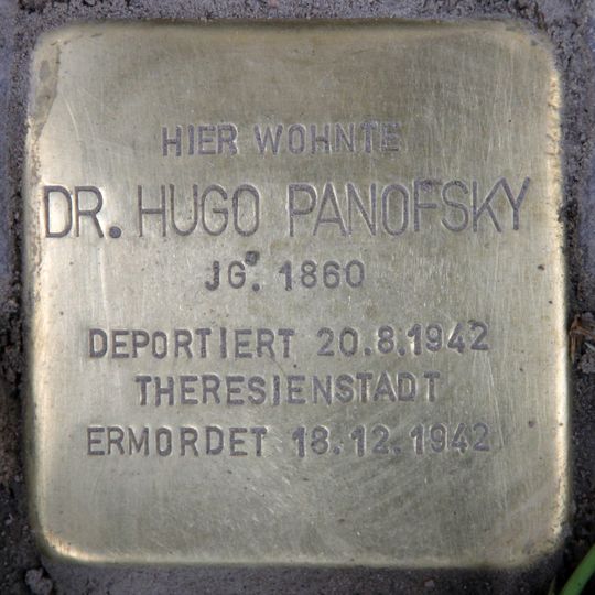 Stolperstein dedicated to Dr. Hugo Panofsky
