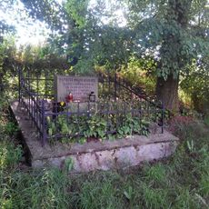 Památník hrdinů reovluce u Chotilska