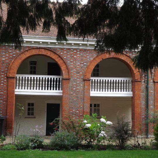 Brick Alley Almshouses