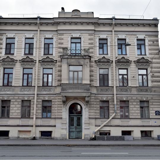 1 Linia, 10 - Repina Street, 9