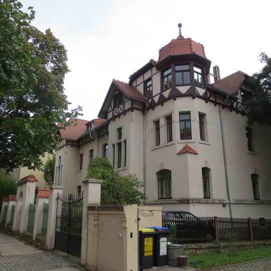 Doppelmietvilla mit Vorgarten und Einfriedung Agricolastraße 19; 21