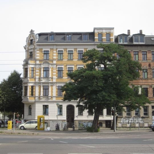 Miethaus Ostplatz 5