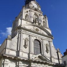 Église Sainte-Croix