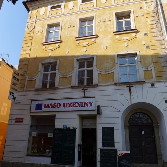 Mírové náměstí 109