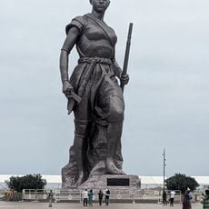 Monument Amazone