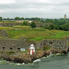 Kustaanmiekka lighthouse