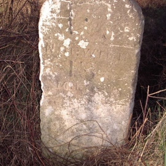 Milestone, 12yds S of Oak Range