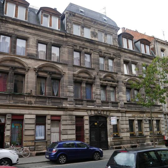 Mietshaus in Gaststätte