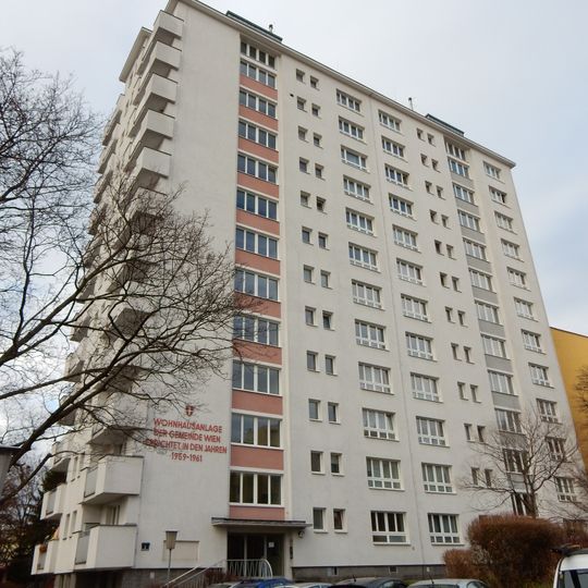 Wohnhausanlage Weinheimergasse 7–9