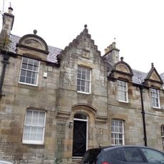 Bruce's Buildings, High Street, Falkland