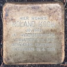 Stolperstein en memoria de Roland Koch