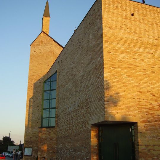 Kościół Najświętszego Serca Pana Jezusa w Suchym Lesie