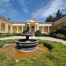 Casa y parque del Llano de Pirque