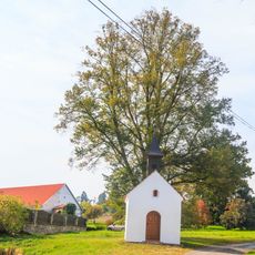 Kaplička severně od Černíkova