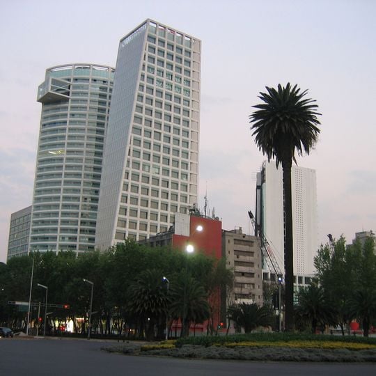 Reforma 222