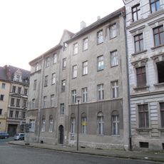 Mietshaus mit Laden in geschlossener Bebauung, Eckhaus Gobbinstraße 1