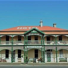 Imperial Hotel Branxholm