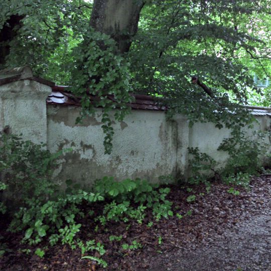 Ehemalige Schlossummauerung