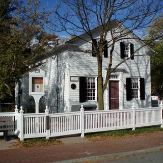 Thornhill Village Library