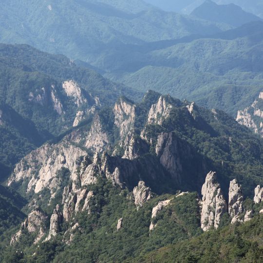 Seoraksan Yonga Jangseong Fortress