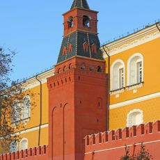 Srednyaya Arsenalnaya Tower