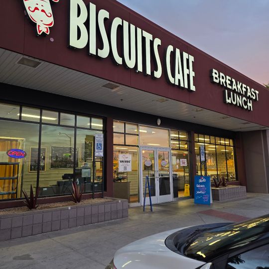 Biscuits Cafe