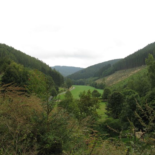 Lenne-Seitentäler zwischen Hundesossen und Latrop