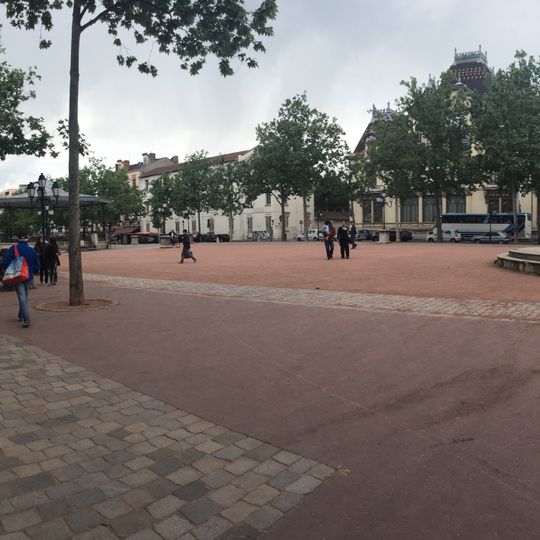 Place Ambroise Courtois