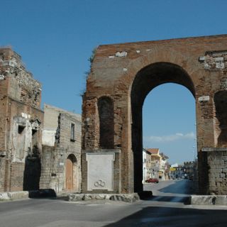 Arco di Adriano
