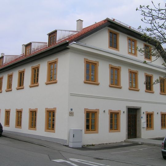 Rosenheimer Straße 1