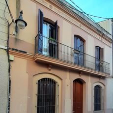 House in carrer de les Creus, 19