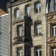 Ludwig-Erhard-Straße 1