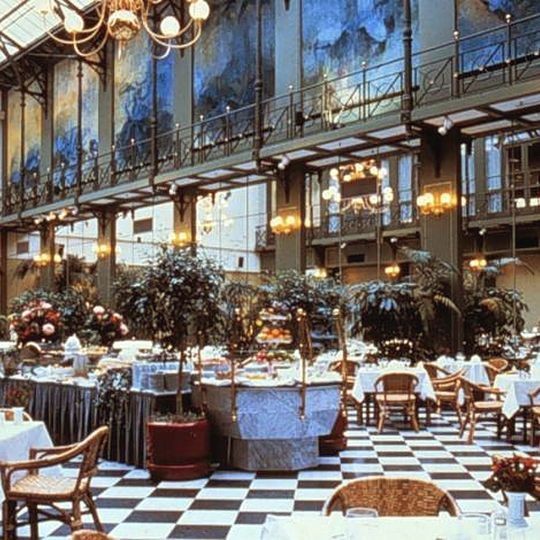 Wintergarten Hotel Krasnapolsky