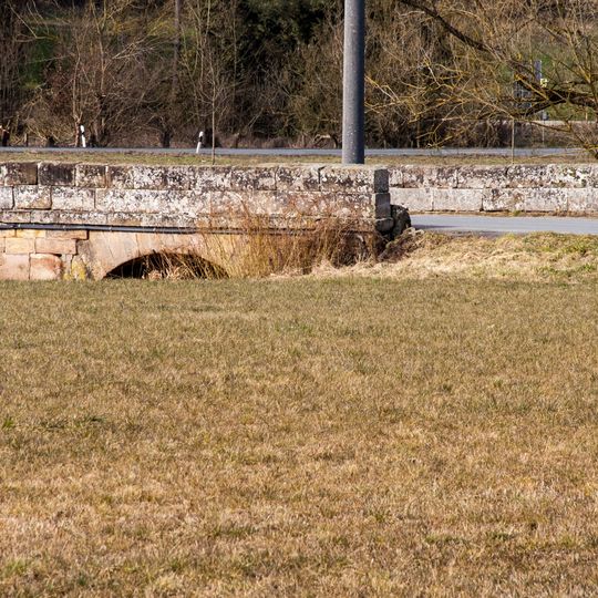 Einjochige Steinbrücke über die Bibert