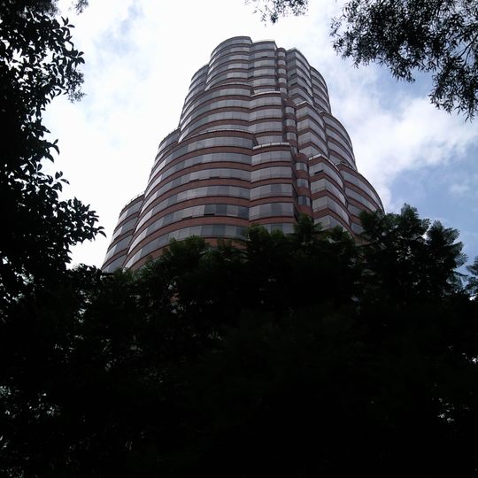 Residencial del Bosque 1