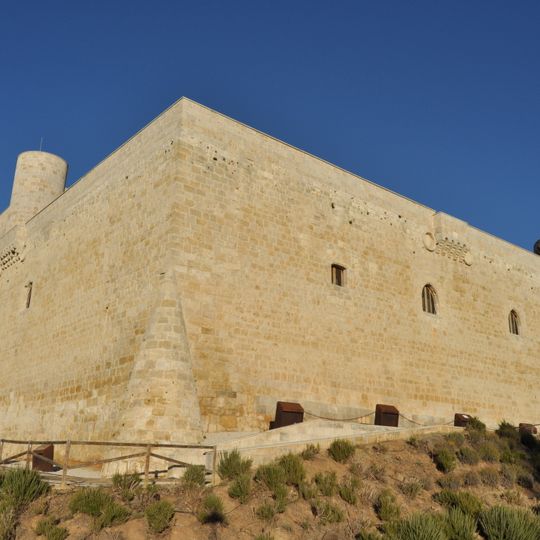 Castle of Fuentes de Valdepero