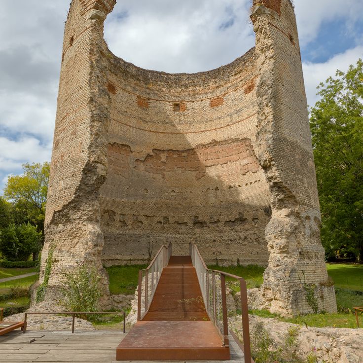 Tour de Vésone