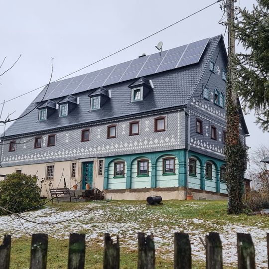 Wohnstallhaus und Scheune eines Zweiseithofes Mühlengasse 8