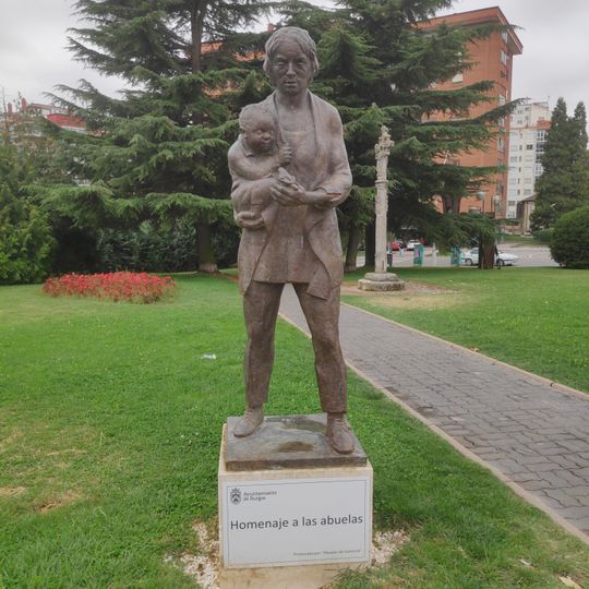 Homenaje a las abuelas