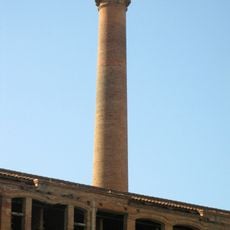 Xemeneia de la bòbila Almirall II