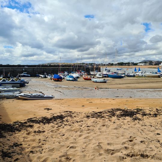 Elie Harbour