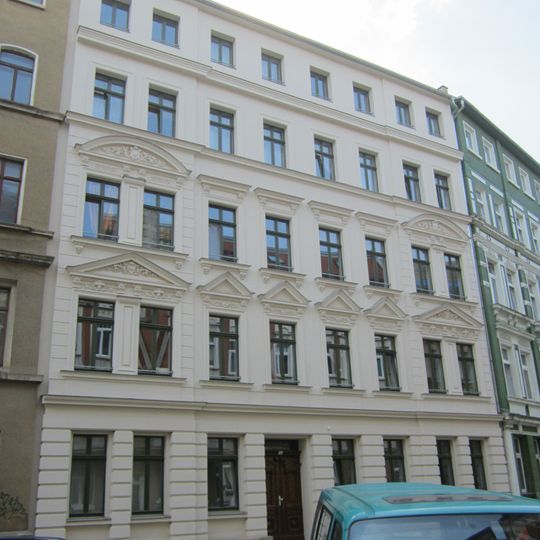 Mietshaus Kapellenstraße 16