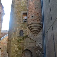 Tour du Grenier à sel