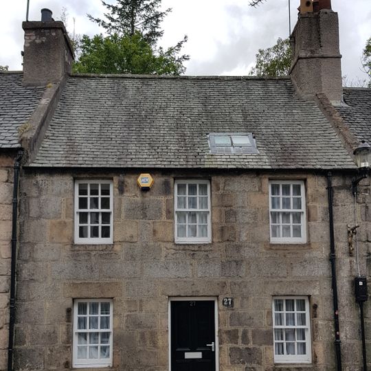 27 College Bounds, Old Aberdeen, Aberdeen
