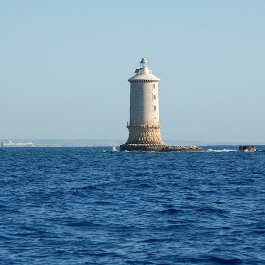 Scogli Porcelli lighthouse